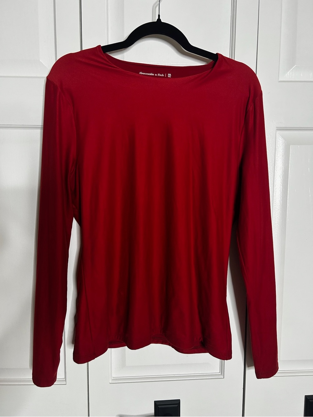 Abercrombie & Fitch Women's Crimson Red Long Sleeve top